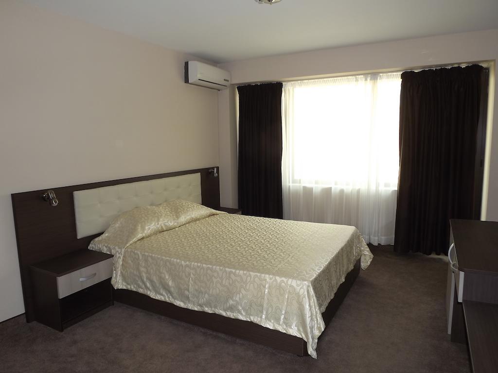 Hotel Bulgaria Petrich (Blagoevgrad) Quarto foto